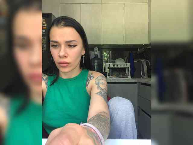 deva_maria webcam