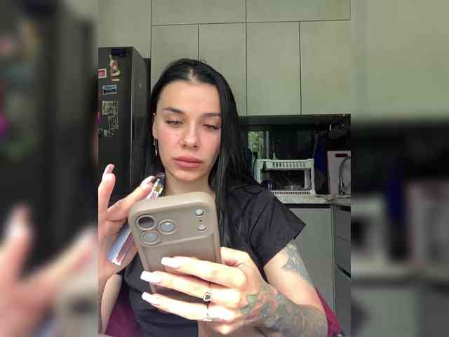 deva_maria webcam