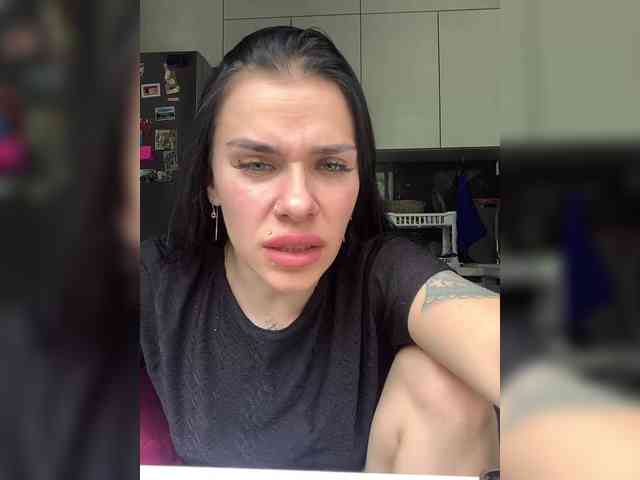 deva_maria webcam