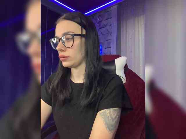 deva_maria webcam
