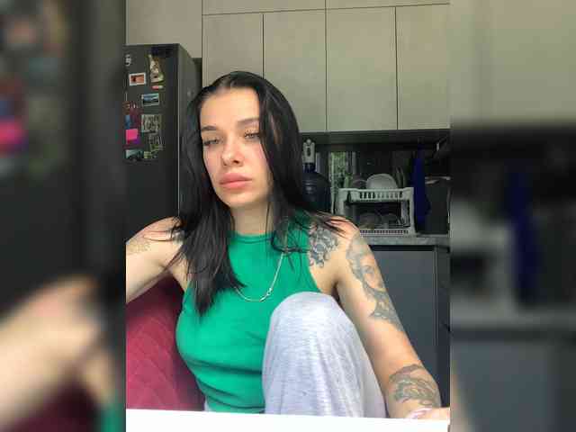 deva_maria webcam