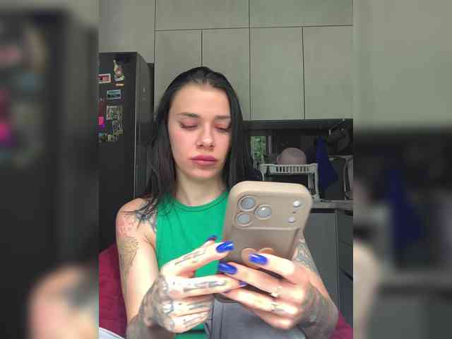 deva_maria webcam