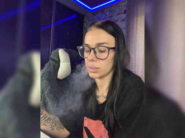 deva_maria webcam