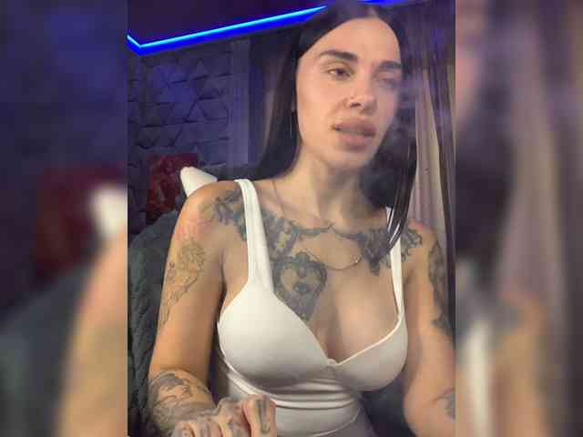 deva_maria webcam