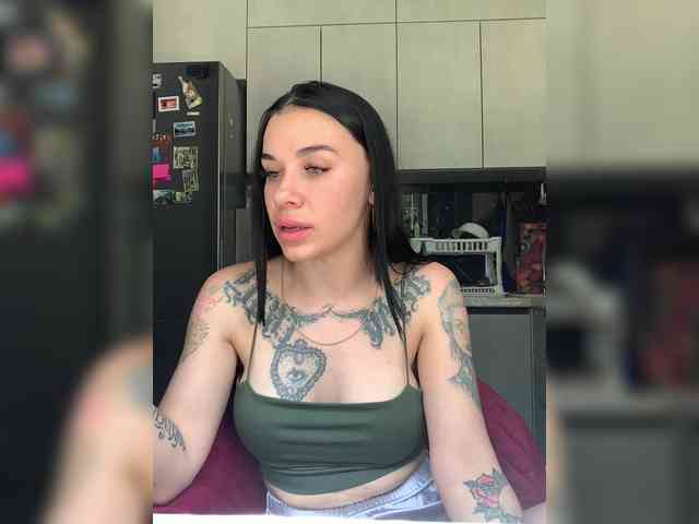 deva_maria webcam