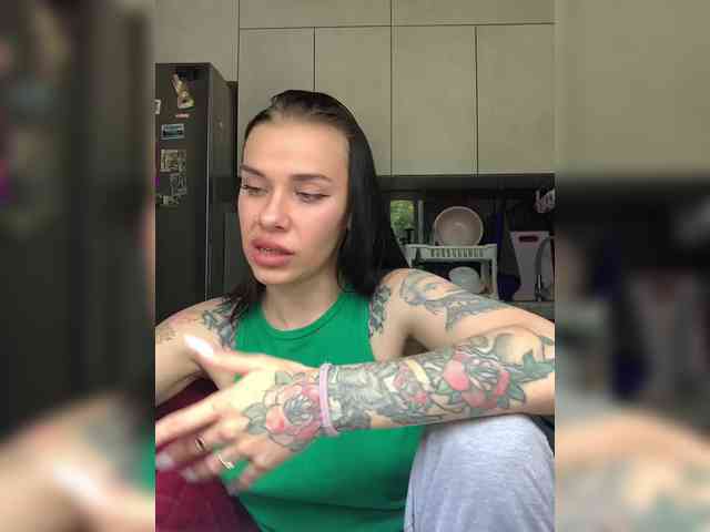 deva_maria webcam