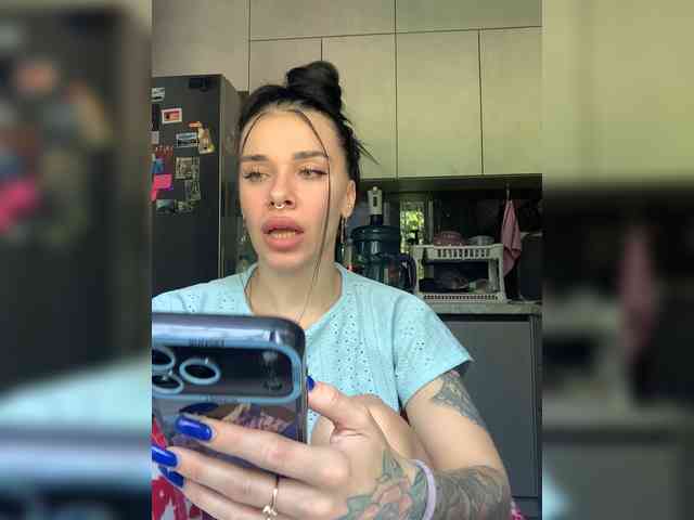 deva_maria webcam