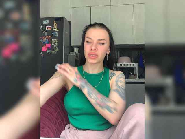 deva_maria webcam