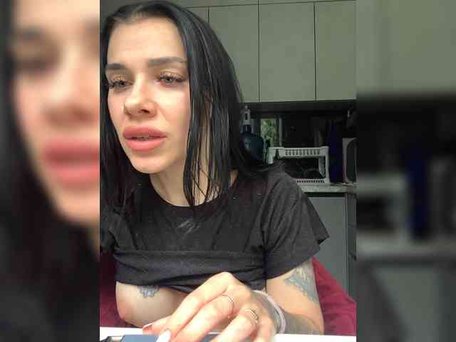 deva_maria webcam