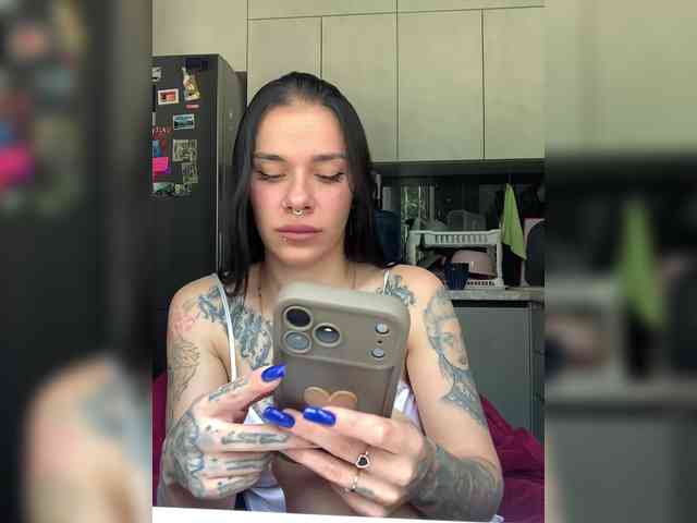 deva_maria webcam