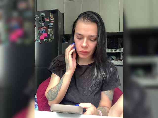 deva_maria webcam