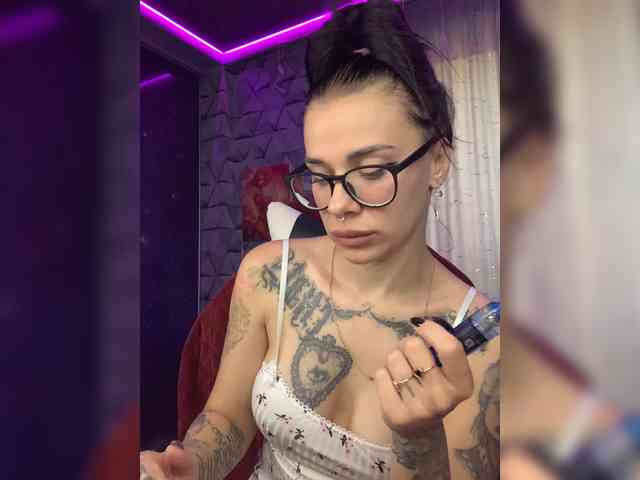 deva_maria webcam