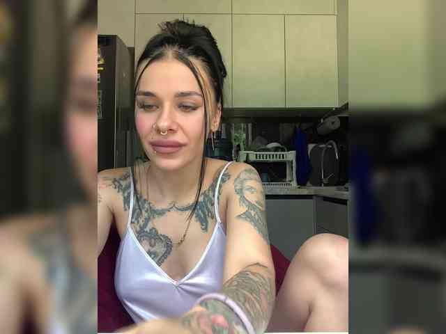 deva_maria webcam