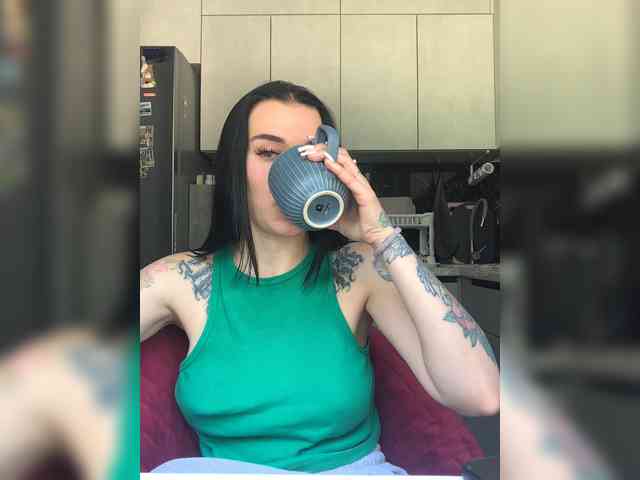 deva_maria webcam