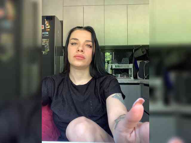 MaidenCrystal Sex Cam Show