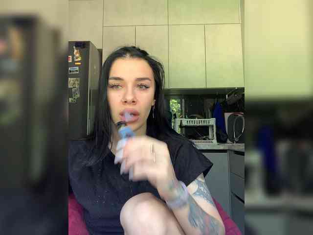 deva_maria webcam