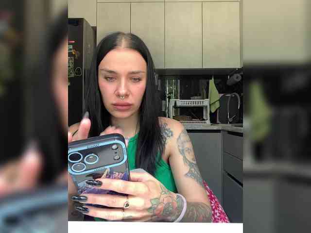 deva_maria webcam