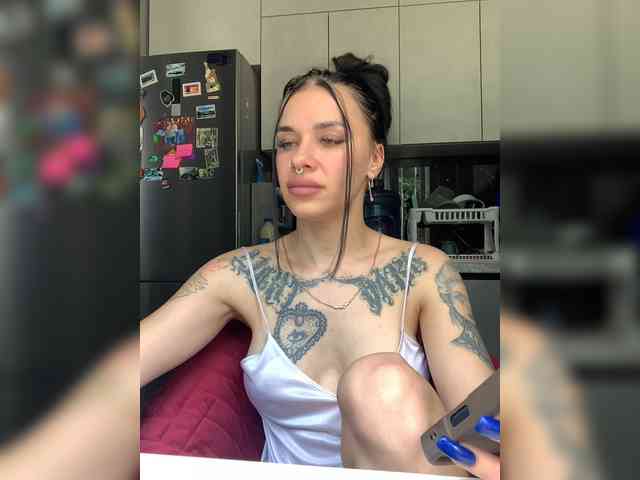 deva_maria webcam