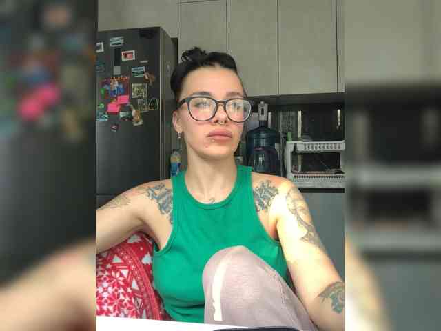 deva_maria webcam