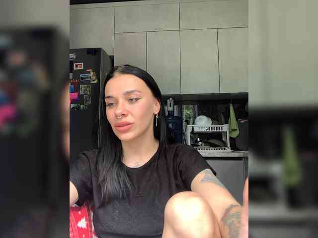 deva_maria webcam
