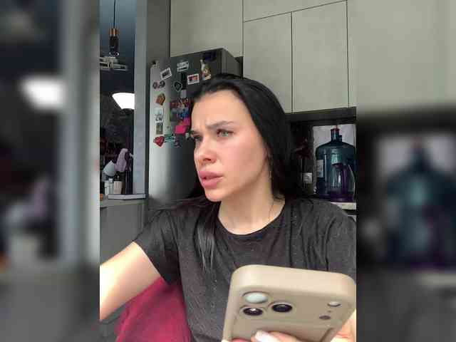 deva_maria webcam