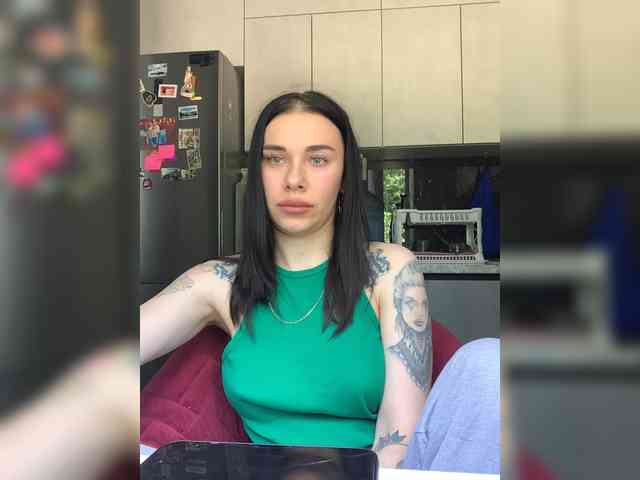 deva_maria webcam