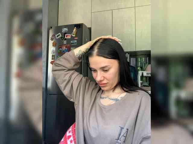 deva_maria webcam