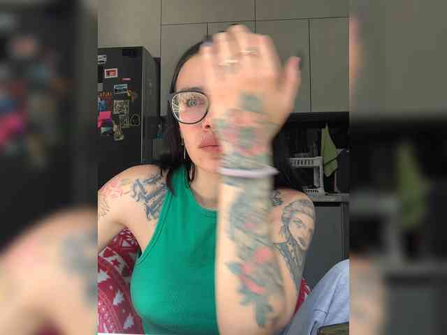 deva_maria webcam