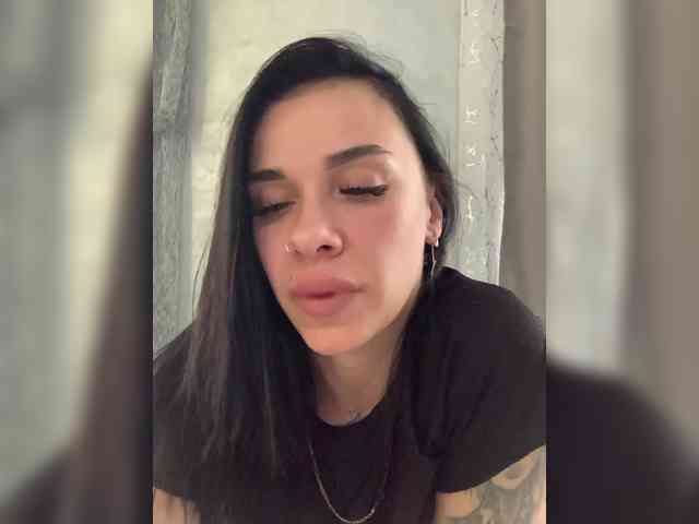 MaidenCrystal Sex Cam Show