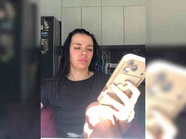 deva_maria webcam