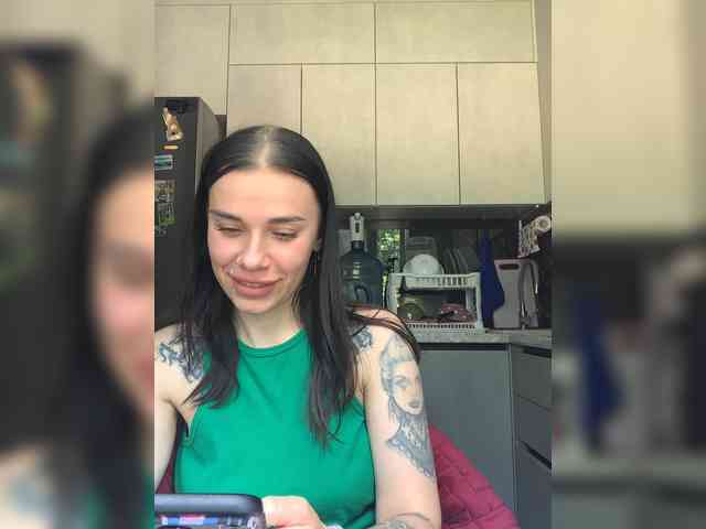 deva_maria webcam