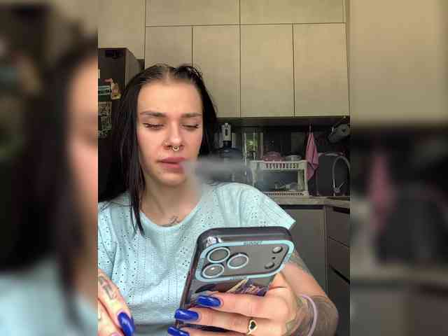 deva_maria webcam