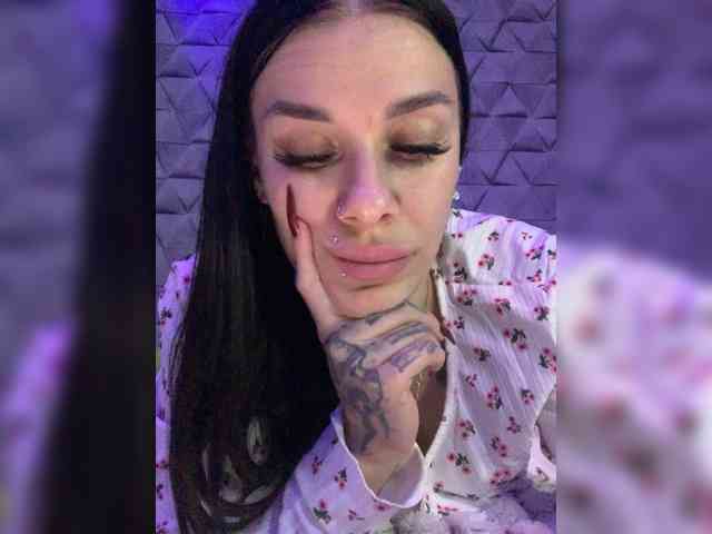 deva_maria webcam
