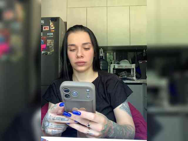 deva_maria webcam