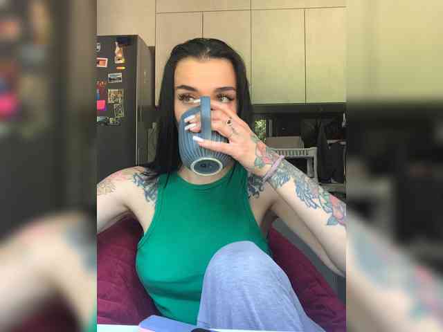 deva_maria webcam