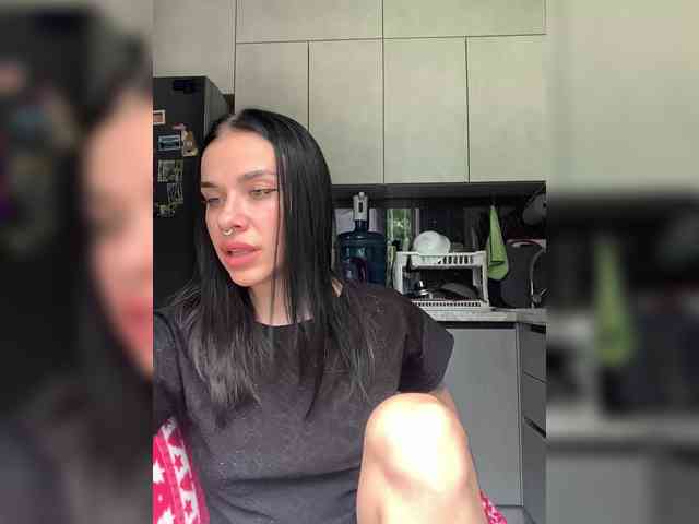 deva_maria webcam