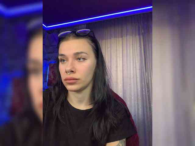deva_maria webcam