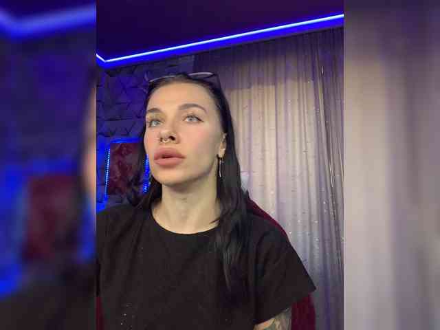 deva_maria webcam