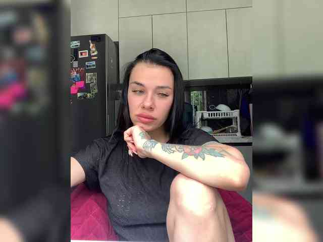 deva_maria webcam