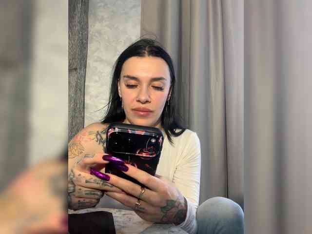 deva_maria webcam