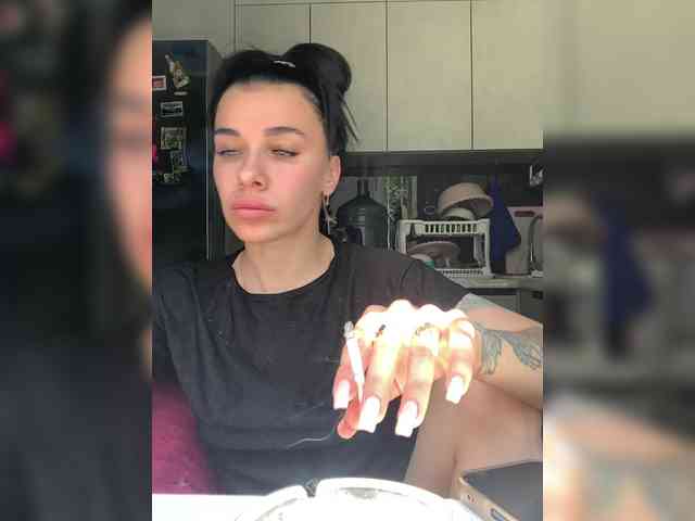 deva_maria webcam