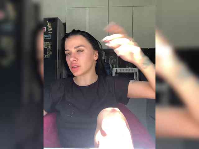 deva_maria webcam