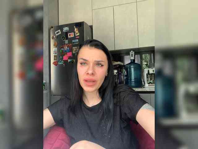deva_maria webcam