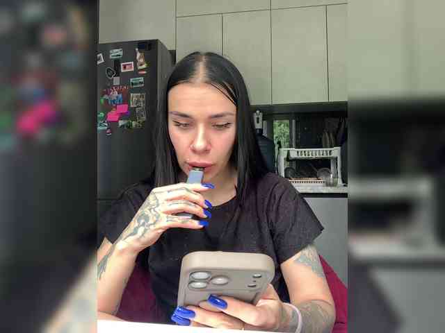 deva_maria webcam