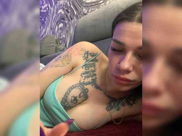 deva_maria webcam