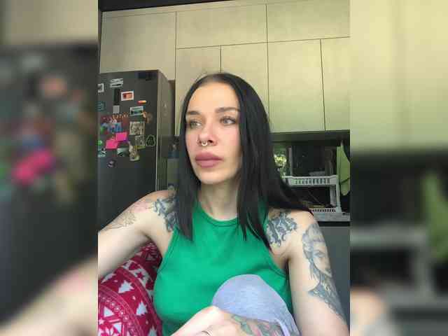 deva_maria webcam