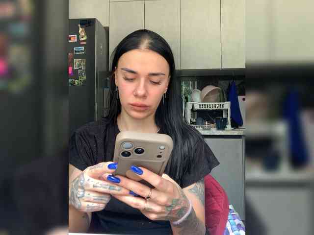 deva_maria webcam