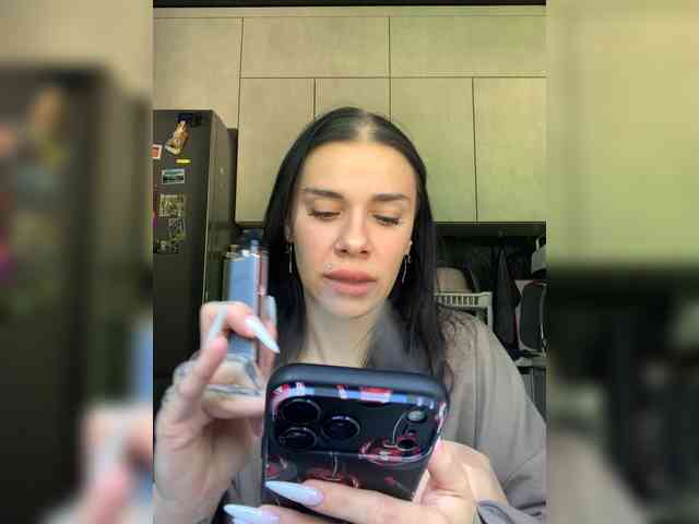 deva_maria webcam