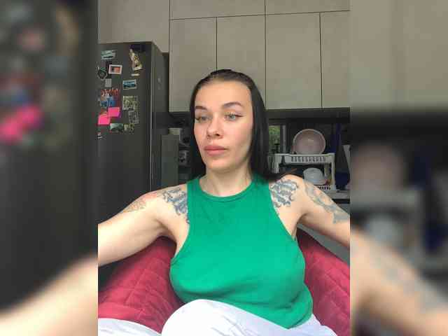 deva_maria webcam