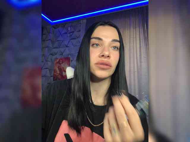 Модель: deva_maria